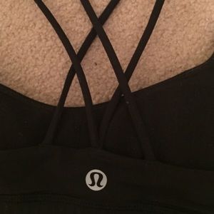 Lululemon Free To Be bra